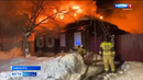 Шадринские огнеборцы спасли из горящего дома пожилую женщину 