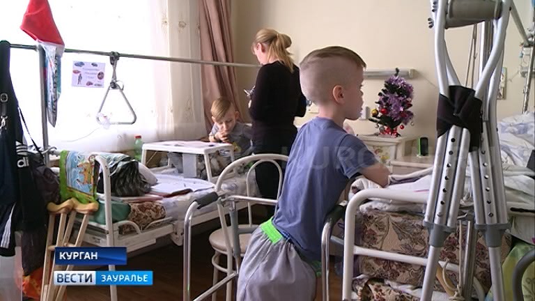 Месяц лежал в больнице